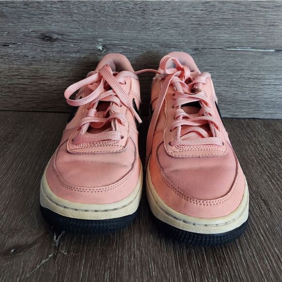 Nike Air Force 1 Low Valentine's Day Bleached Coral 5Y - Picture 2 of 10
